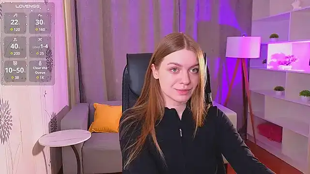 Lovella_Lips