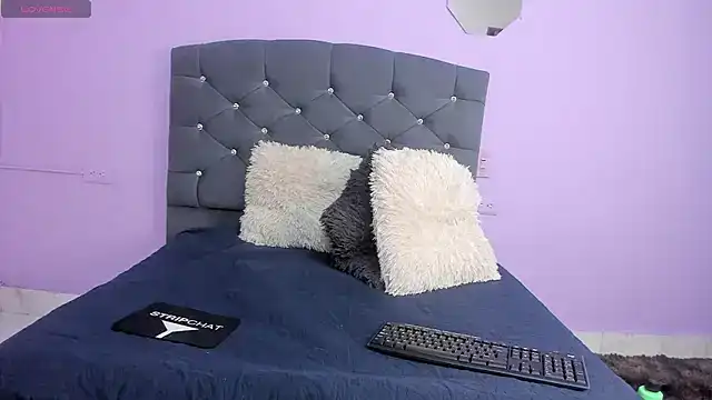 naomii_0